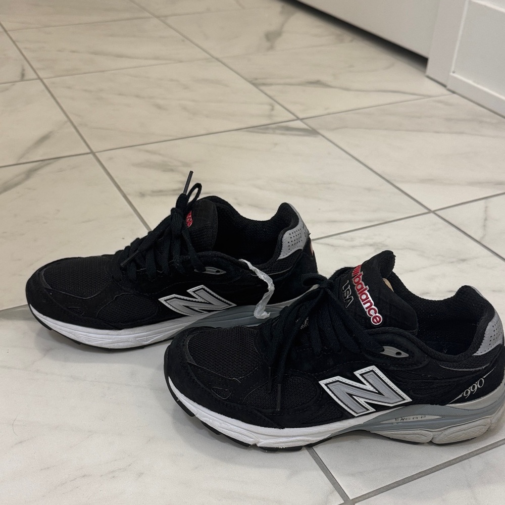 NEW BALANCE Made in USA 990 V4 Sneakers - Picture 3 of 8